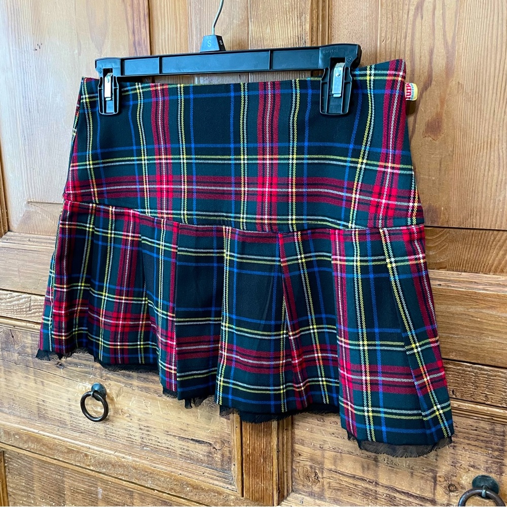 Red/black Plaid pleated skirt
